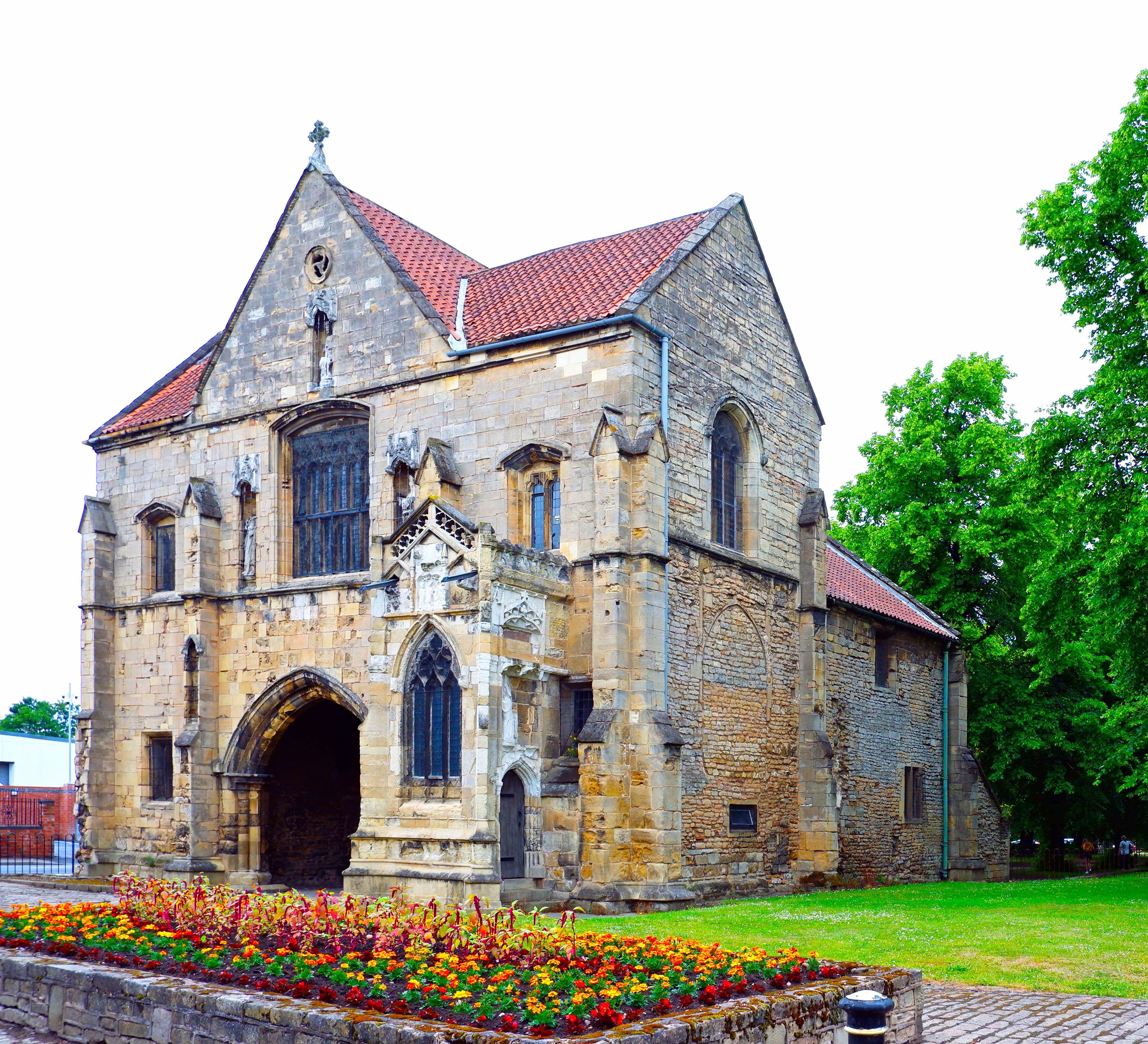 fourteenth century gatehouse